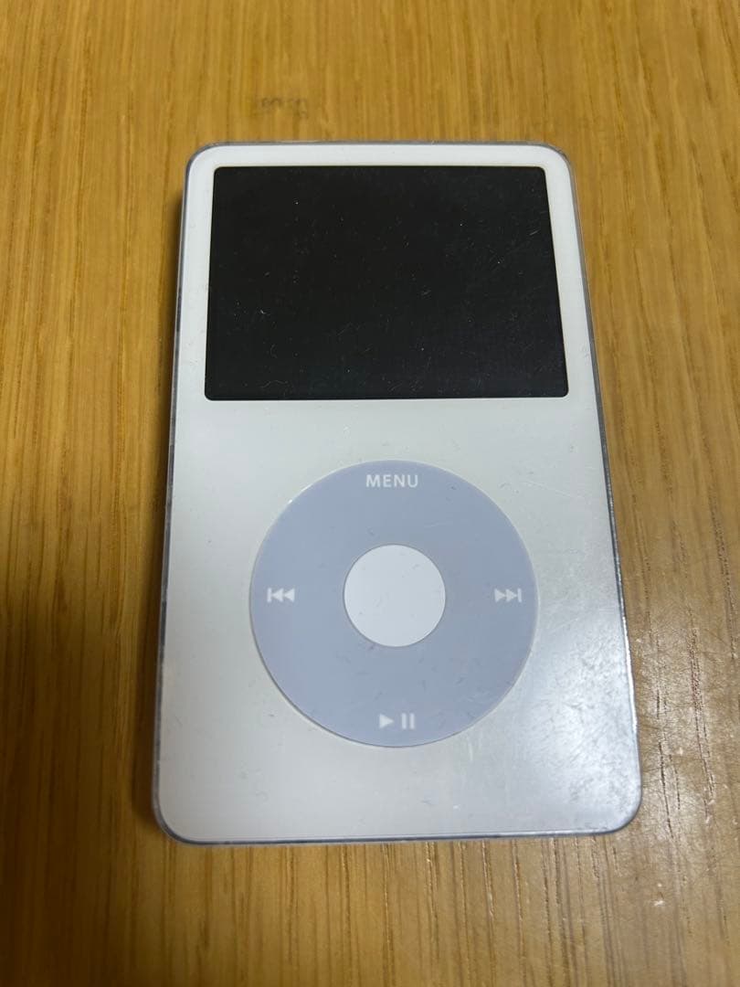 iPod Classic バッテリーほぼ新品 5.5世代 30gb - メルカリ